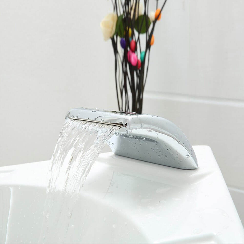 Whirlpool Badewanne mit Lichttherapie - 157 x 157 cm