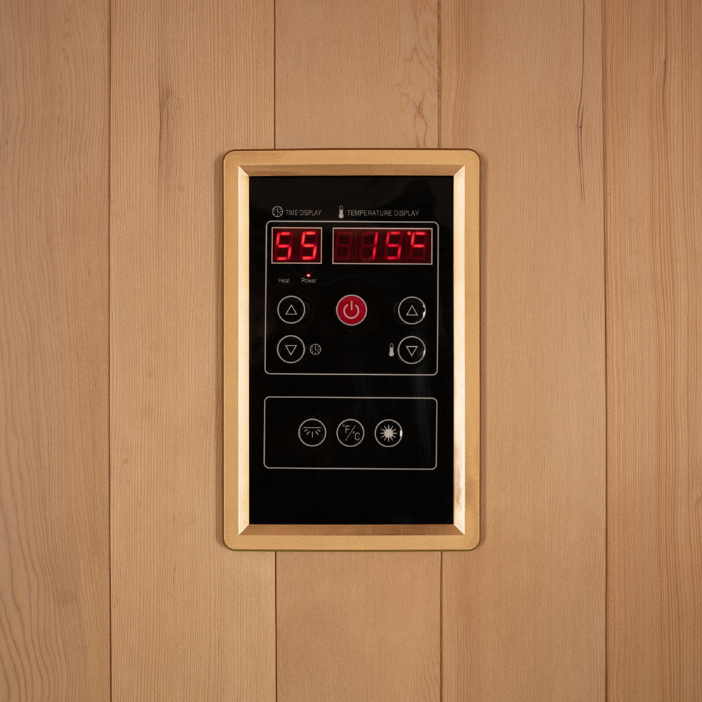 Traditionelle Sauna - 180 x 150 cm für 4 Personen