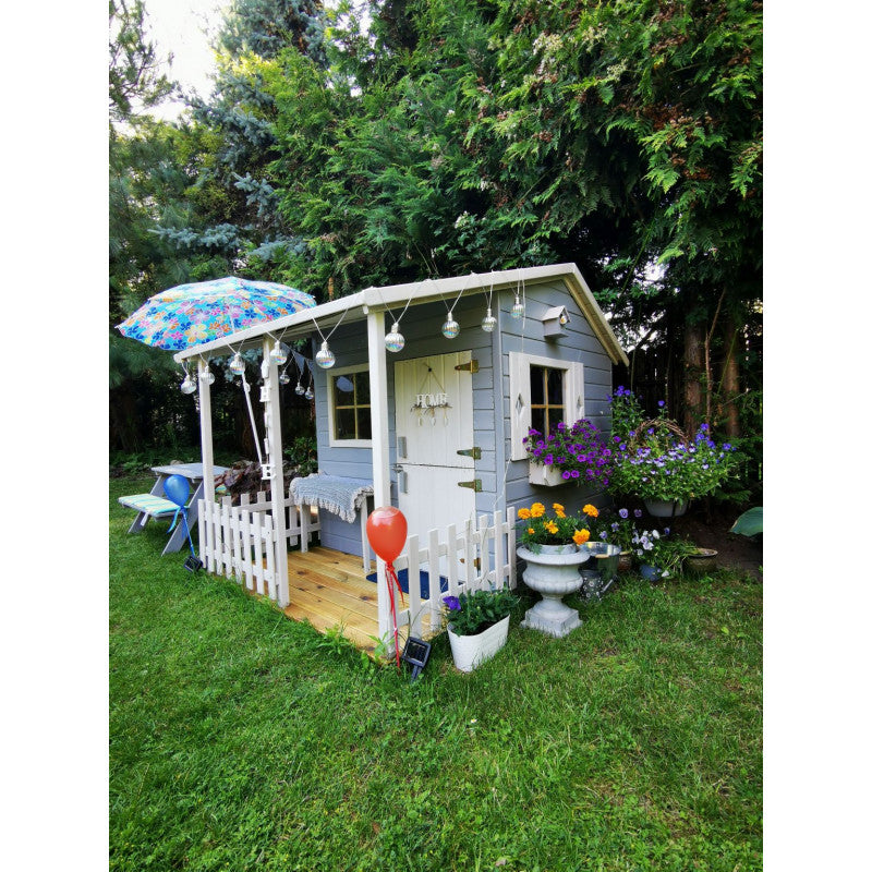 Spielhaus „Malia“ aus Holz – mit Terrasse, imprägniert, TÜV-geprüft, ab 1 Jahr