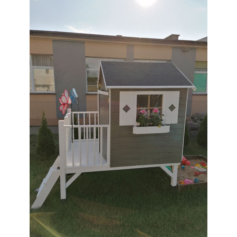 Spielhaus „Tobi Plus“ aus Holz – mit HDPE-Rutsche, Podest 57 cm, EN71/TÜV, 125×178×211 cm