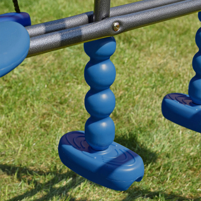 Spielplatz „Maxo Blue“ aus pulverbeschichtetem Metall – Doppelschaukel, Einzelschaukel & Basketballkorb, 216×180×195 cm