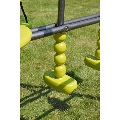 Spielplatz „Maxo XXL“ aus pulverbeschichtetem Metall – mit Rutsche, Trapez & Doppelschaukel, 480×195 cm, hellgrün