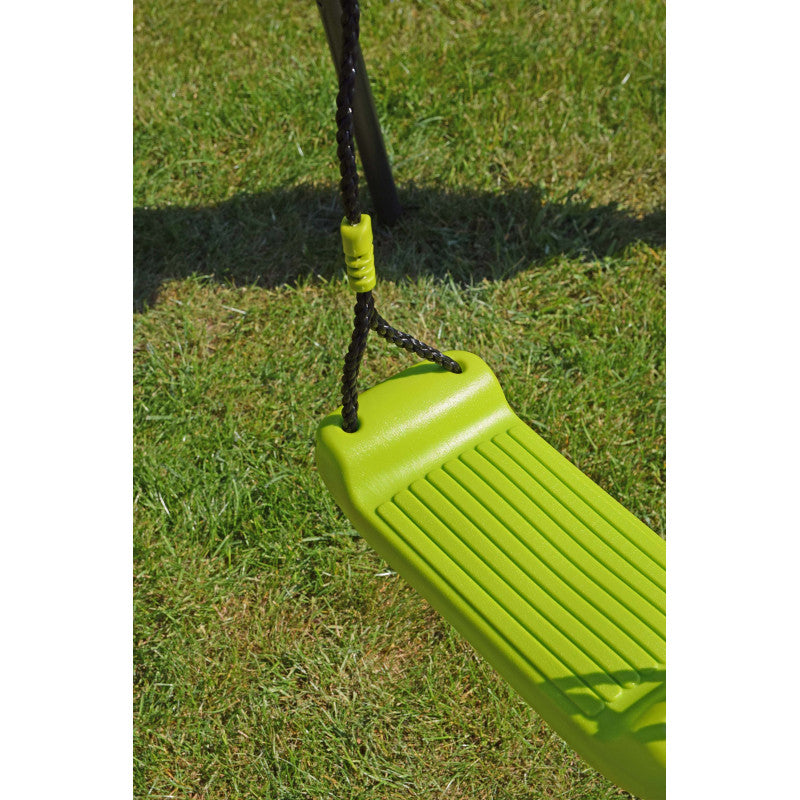 Spielplatz „Maxo XXL“ aus pulverbeschichtetem Metall – mit Rutsche, Trapez & Doppelschaukel, 480×195 cm, hellgrün