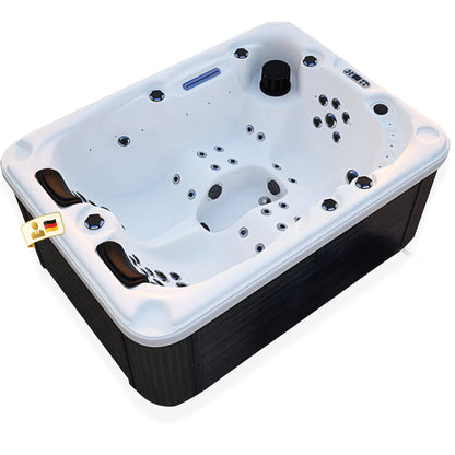 Outdoor Whirlpool - optional mit Treppe und Thermoabdeckung