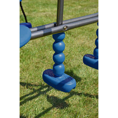 Spielplatz „Olli Blue“ aus pulverbeschichtetem Metall – XXL-Kinderspielanlage mit Rutsche, Doppelschaukel & Dachpodest, 468×339×265 cm